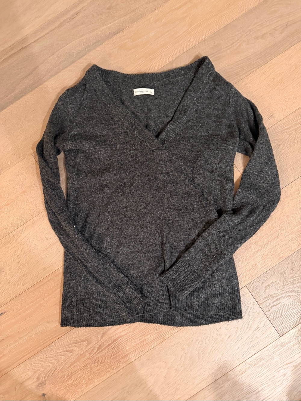 Abercrombie & Fitch Dark Charcoal Wool blend V-Neck Sweater